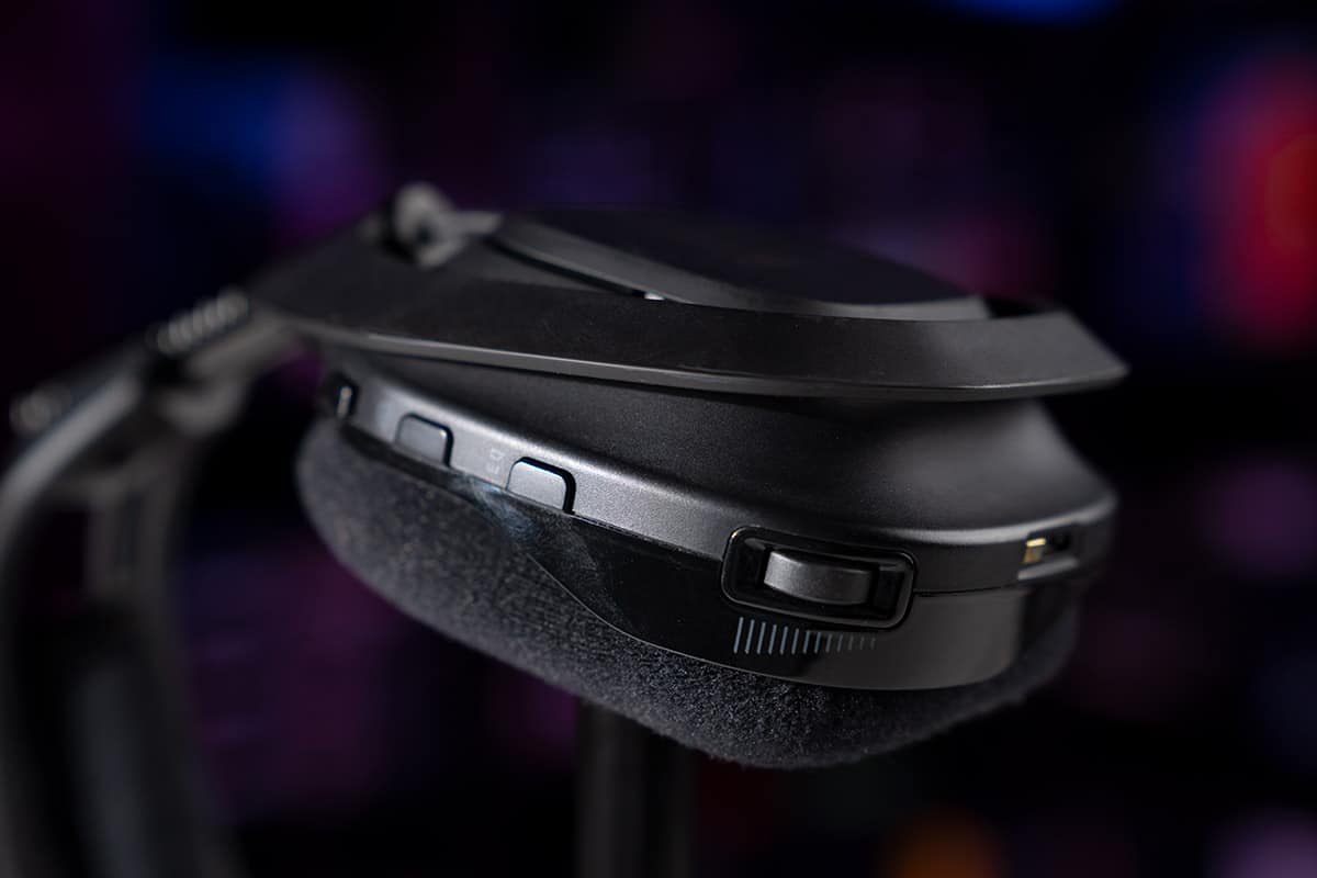 Astro A50 Wireless Gaming Headset Updated Photos 7